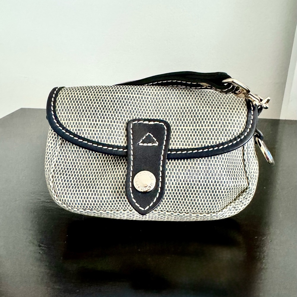 Dooney & Bourke Vintage Y2K Oncour Woven Canvas Mini Wristlet w/ Hang Tag EUC - Picture 2 of 12